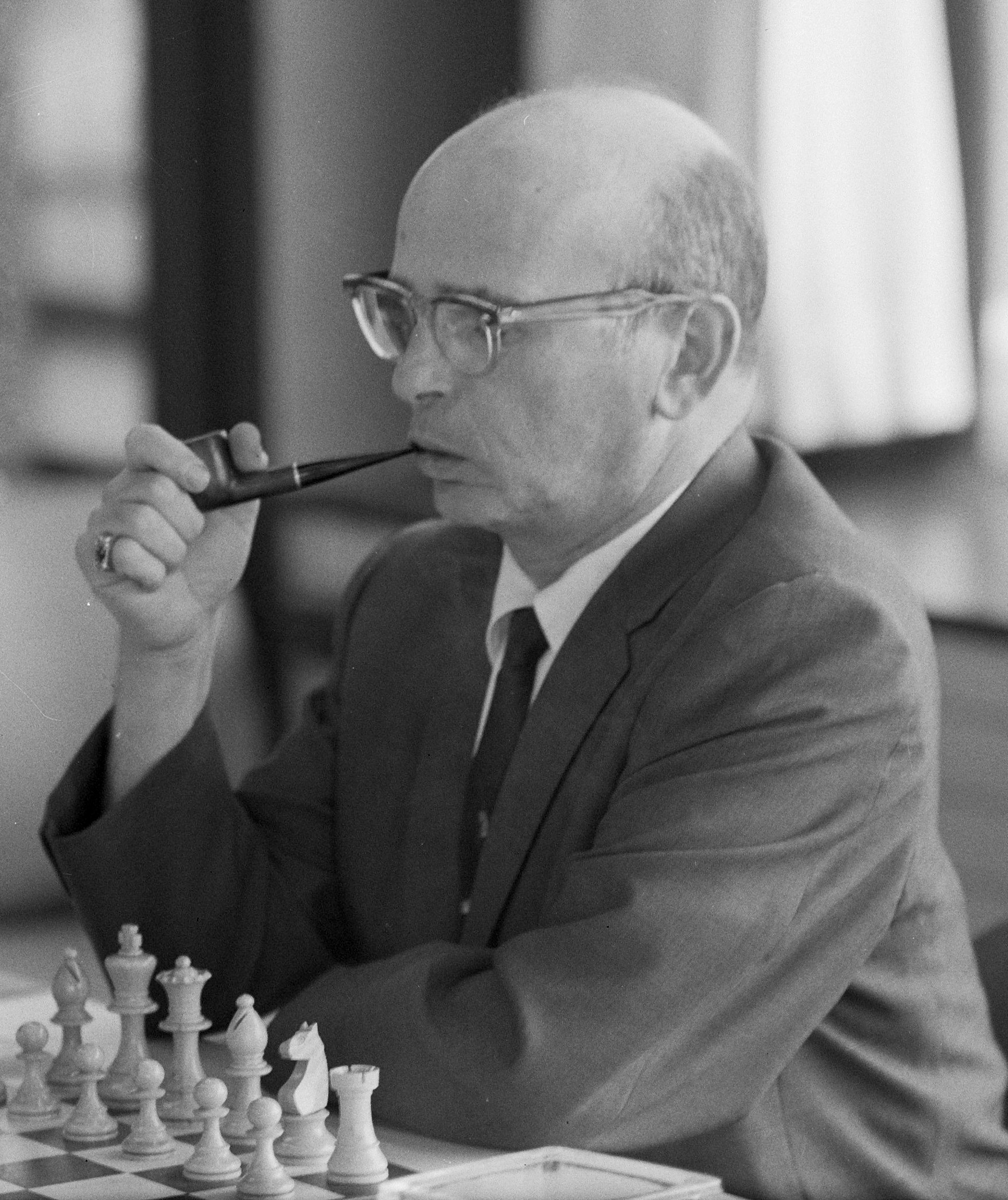 Samuel_Reshevsky_1964